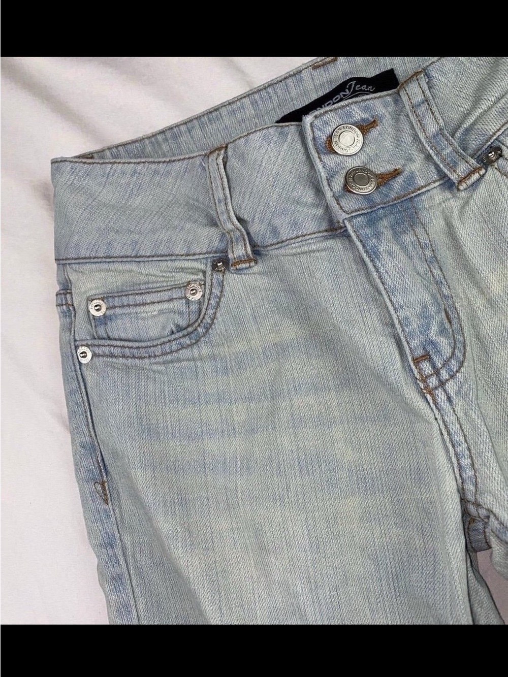 Jeans - Picture 3 of 12